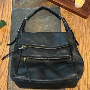 Vince Camuto leather shoulder bag.